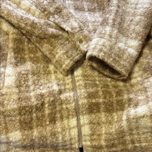 Weatherproof Women's Tan Plaid Teddy Jacket - Picture 7 of 7